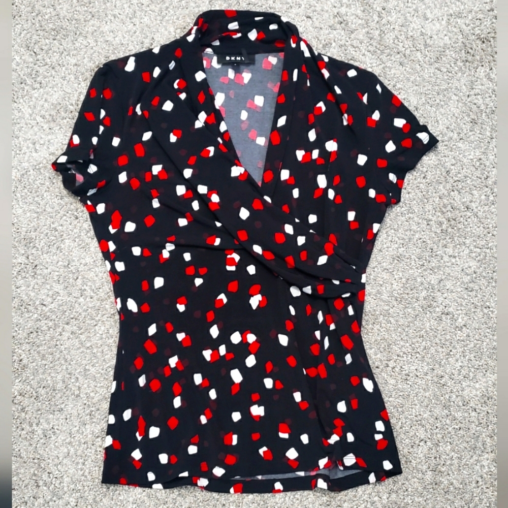 Fun speckled blouse!
